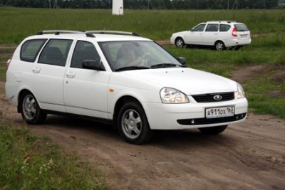 Lada Priora Universal_1.jpg