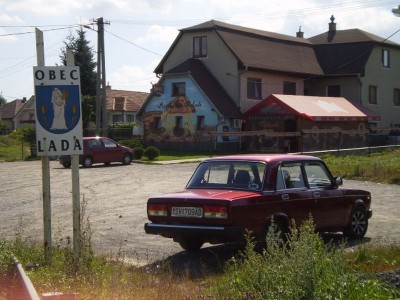 lada_v_lade.jpg