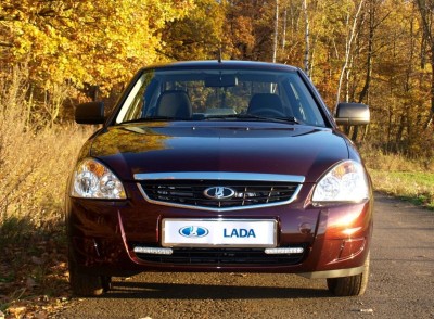 Lada 2170 Priora.JPG