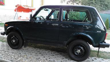 Lada Niva 008.JPG