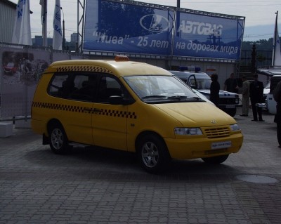 LADA_2120_TAXI[1].jpg