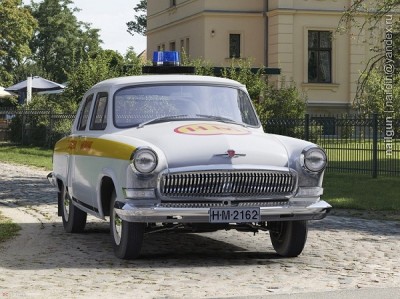 PWC_037 (010) GAZ-21 Volga First page 3x.jpg