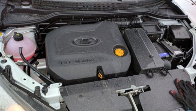 vesta-1-8.jpg (91.72 KiB) Zobrazeno 2144 x Vesta s 1.8L motorom, jedna z prvých kúskov