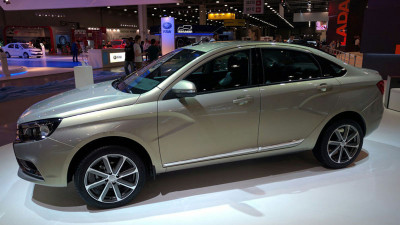 Lada-vesta-Exclusive.jpg (74.52 KiB) Zobrazeno 2976 x Lada Vesta Exclusive 16" disky + alu paket a chrom