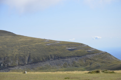 Serpentiny na Transalpině. Tam jsem jel. :-)