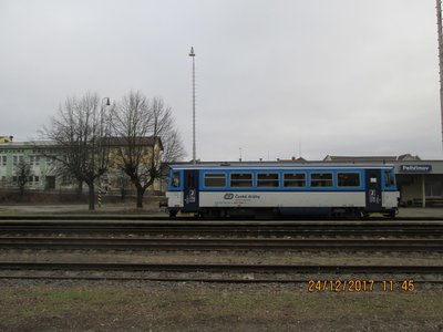 810 194-1 v modrém kabátku