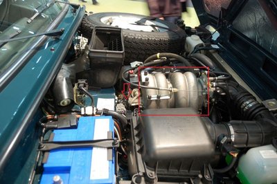 Lada_Niva_(engine).jpg