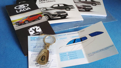Granta2018Maj6A.jpg (75.94 KiB) Zobrazeno 2044 x drobná pozornosť, pečiatka v servisnej a certifikát na fólie