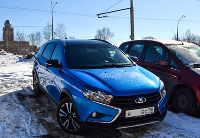 Lada Vesta Cross 1.8