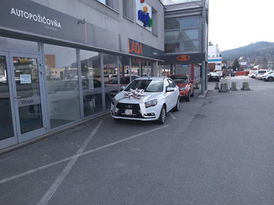 Lada-Vesta-Nakup2020-A.jpg (95.64 KiB) Zobrazeno 2468 x Preberanie nového vozidla v Žiline