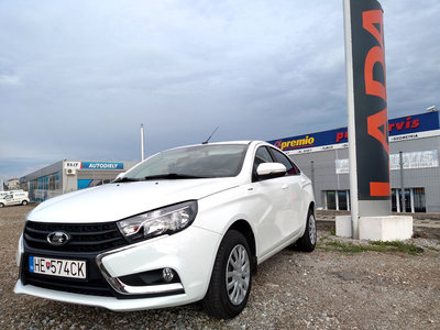 Lada-Vesta-sedan-2020.jpg