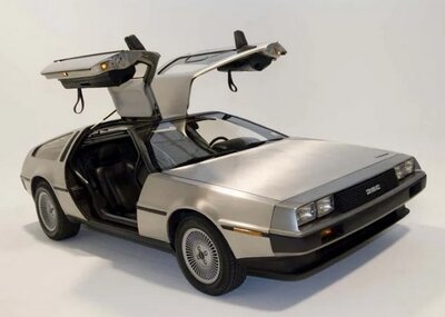 delorean.jpg