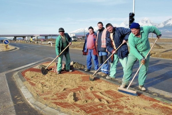 dialnica-mengusovce-autostrada-janovce-crop.jpg