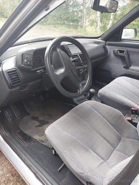 Volant Lada 110.jpg