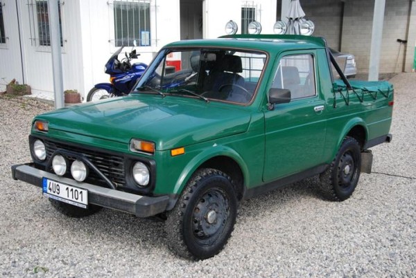 lada-niva-34376-M-A371_20_1 rok výroby 1988.jpg